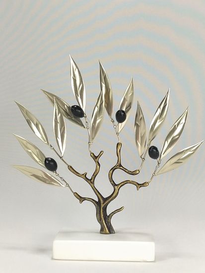 Χειροποίητο Επιτραπέζιο Δέντρο Ελιάς με 4 Ελιές από Αλπακά 22 cm